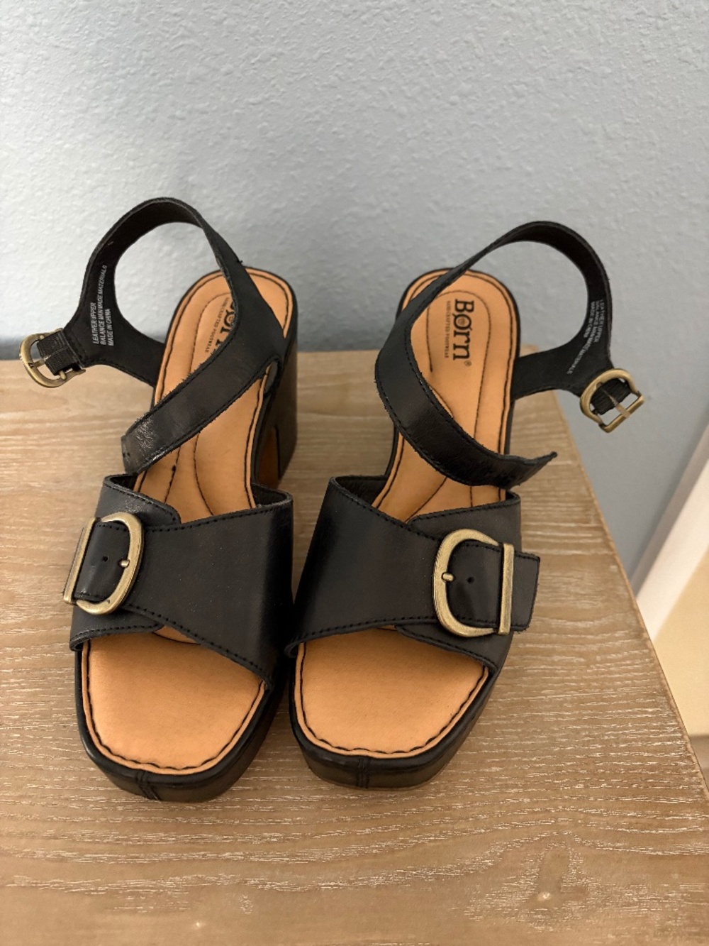 Like new Born Black Sandals